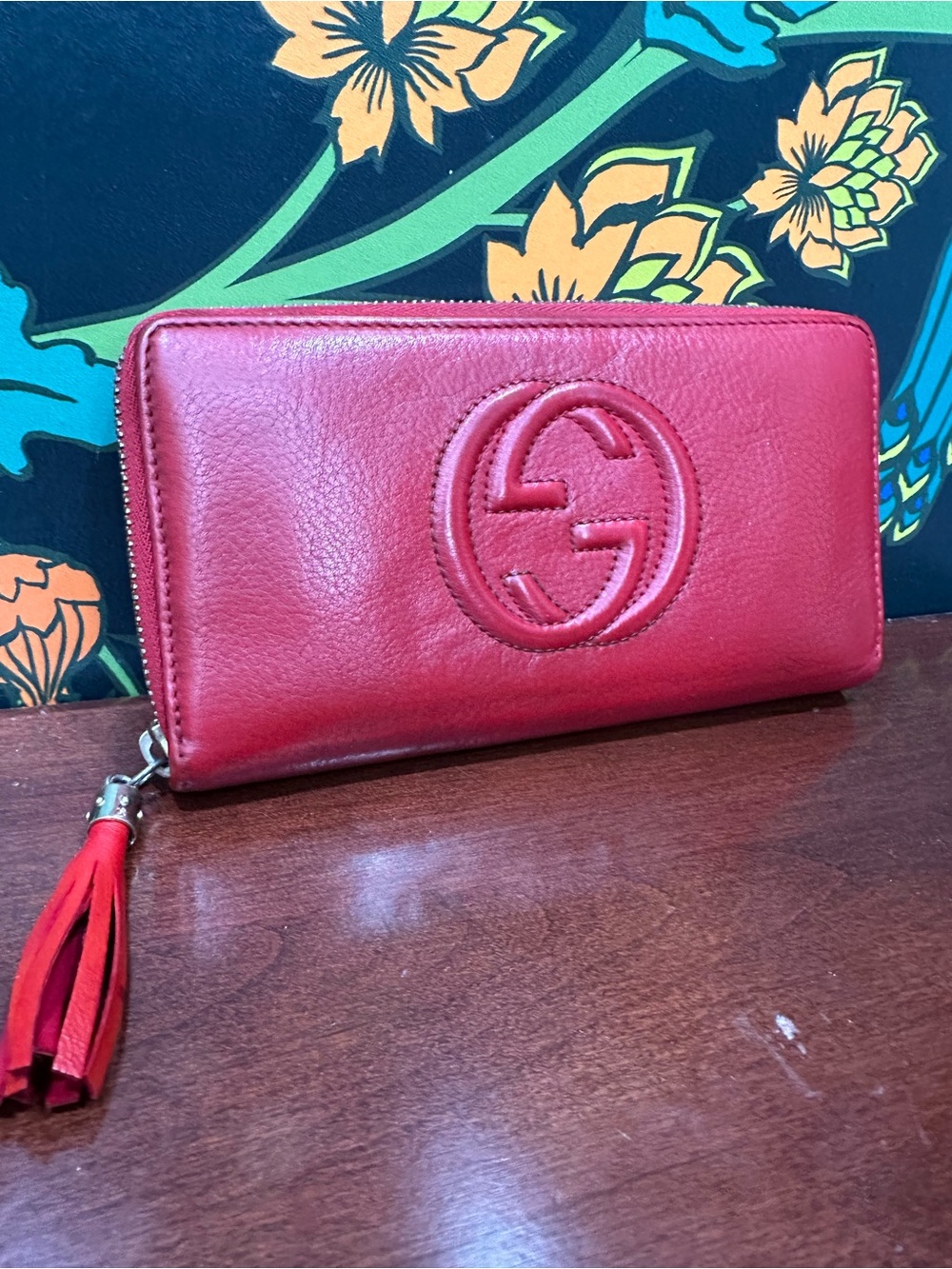 Gucci Soho Cellarius Red Leather Interlocking G Zip Around Tassel Wallet - Picture 5 of 14